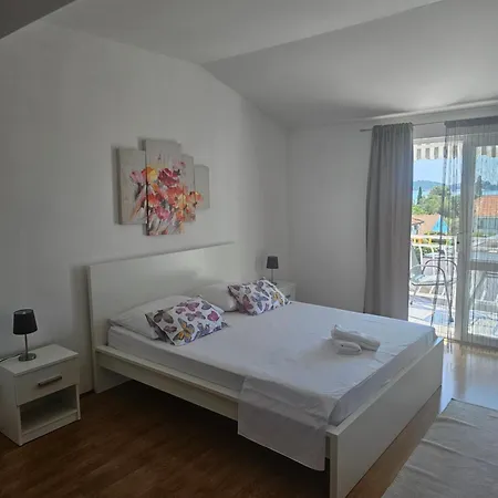Apartmani Pavla Orebic Exterior photo